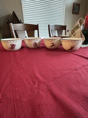 Holiday Bowls - Set of 4